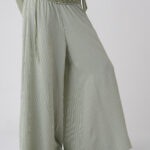 Wide-leg linen pants with elastic waist