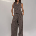 Bouclé Textured Straight-Leg Pants With Pockets