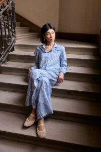 Embroidery Striped Linen  Blouse - Image 4